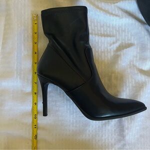 Steve Madden Elwyn Boot